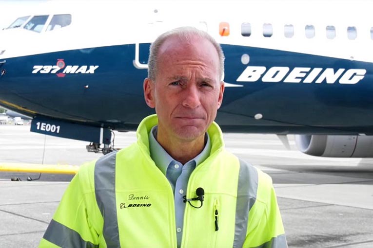 Boeing CEO’su Muilenburg’den MAX’ler için önemli açıklama