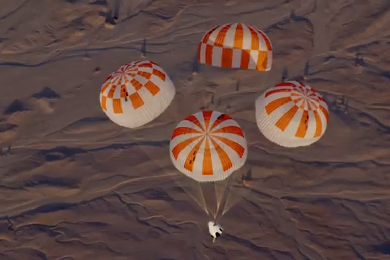 Crew Dragon’a yeni paraşüt sistemi