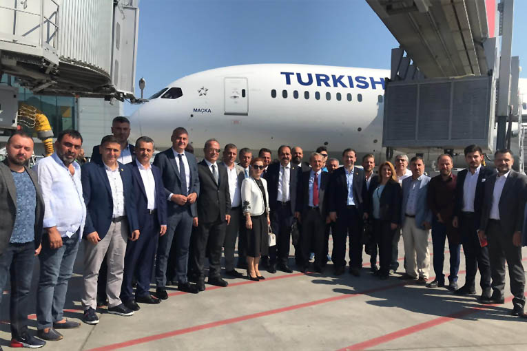 THY’nin ‘Rüya’ uçağı ‘Maçka’, ilk seferini Trabzon’a yaptı