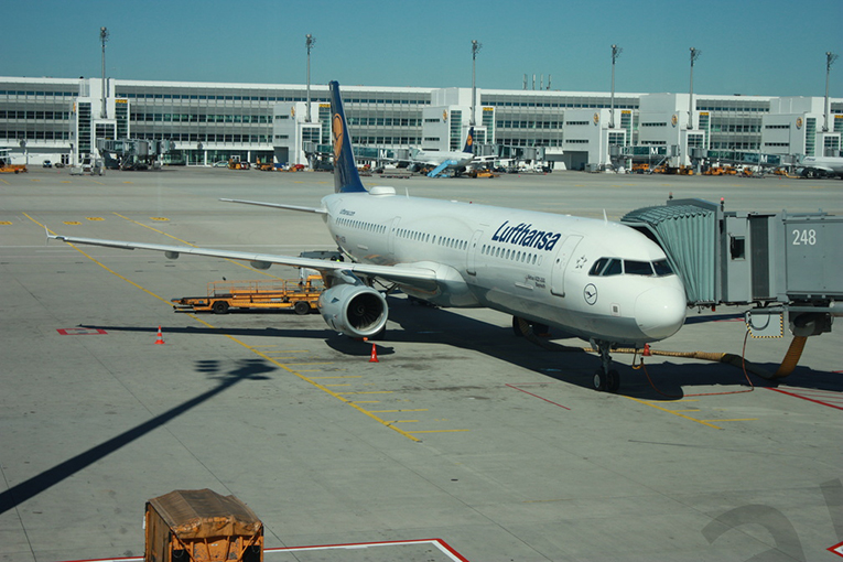 Lufthansa uçağı Zagrep’ten Münih’e geri döndü