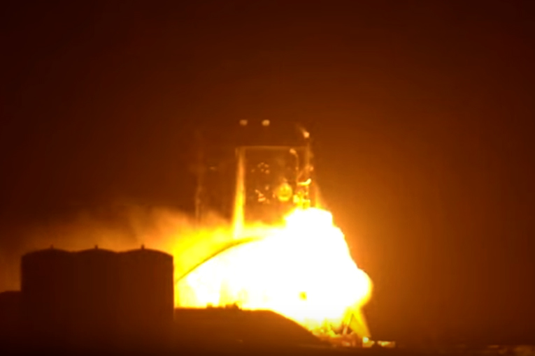 SpaceX’in, Starship’i testte alevlere yenildi