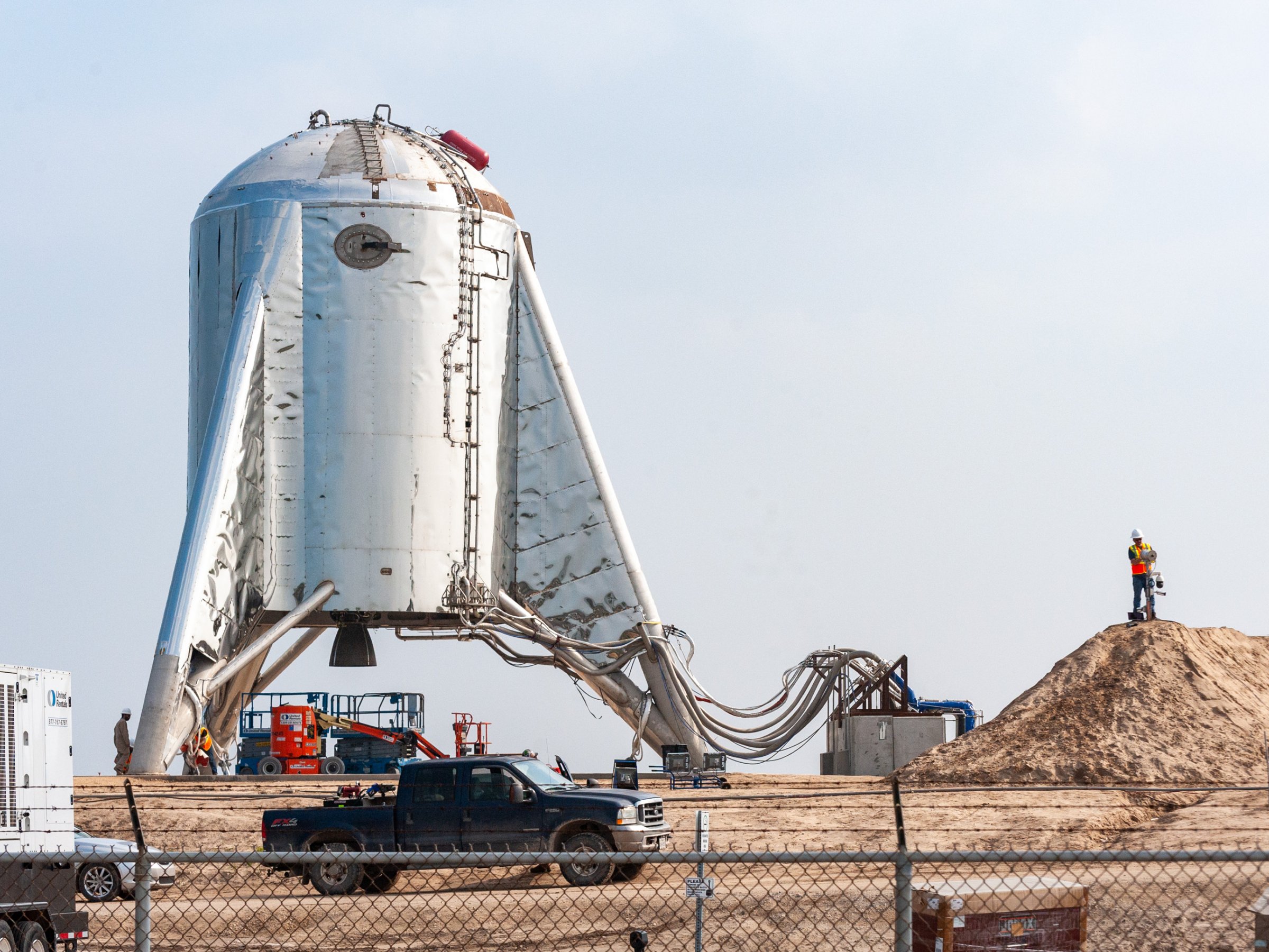 Elon Musk, “Yeni Starship roketini 2-3 aya fırlatıyoruz”