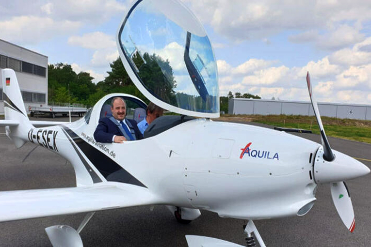 Yerli uçak Aquila Yenişehir’de üretilecek