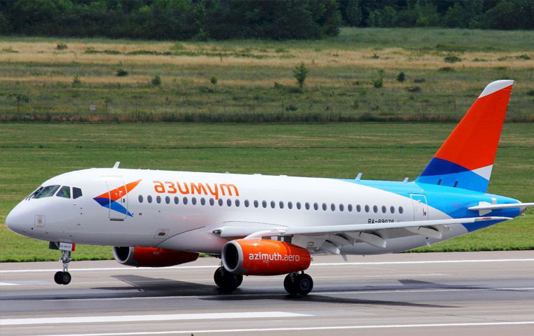Azimuth Airlines’ın SSJ-100’ü acil indi