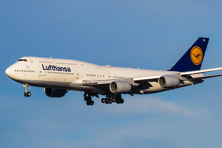 Lufthansa’nın New York uçağı Frankfurt’a geri döndü