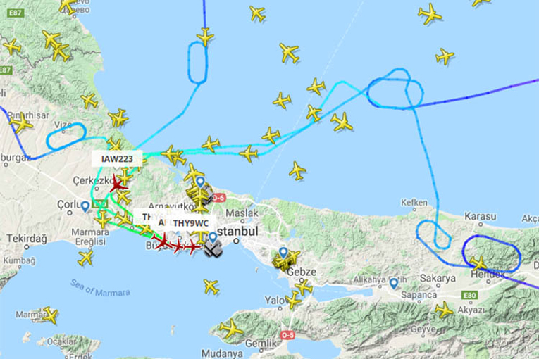 İstanbul’da yağmur hava trafiğini etkiliyor