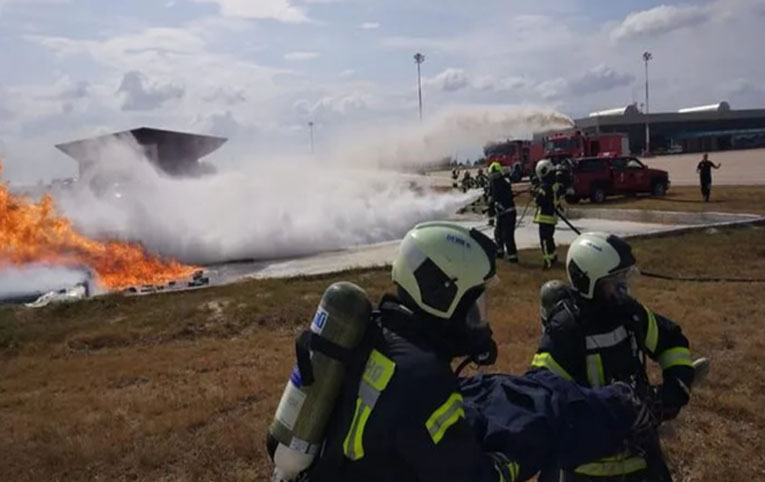 Çorlu Atatürk Havalimanı’nda yangın tatbikatı