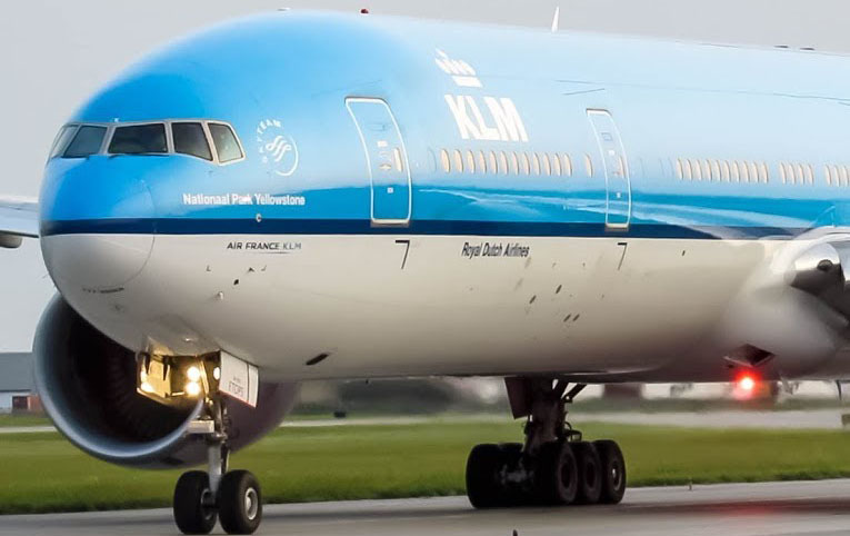KLM Boeing’e B777-300 siparişi verdi