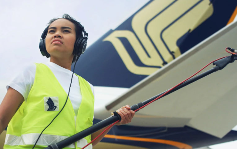 Singapur Havayolları ilk Seattle uçuşunda bir ilk gerçekleştirdi