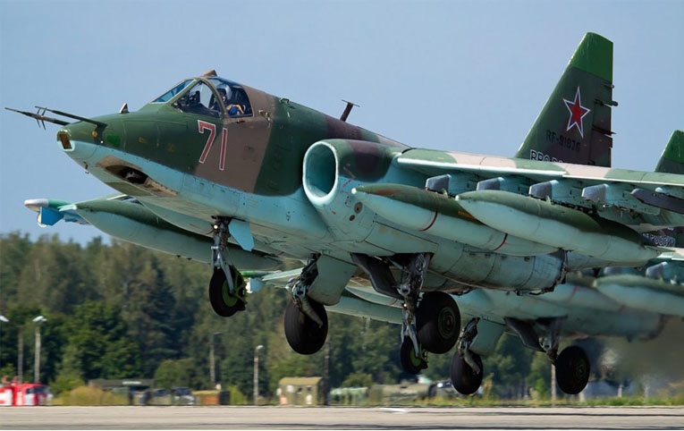 Rus Hava Kuvvetleri’ne ait Su-25 uçağı düştü