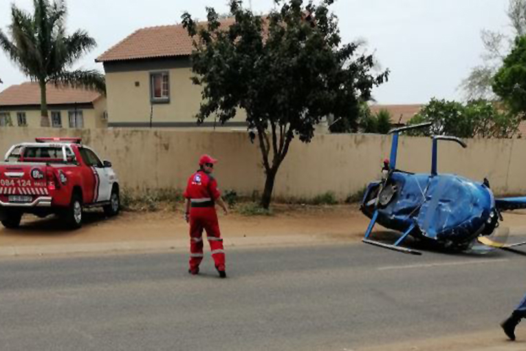 Güney Afrika’da Robinson R44 eğitim uçuşunda düştü