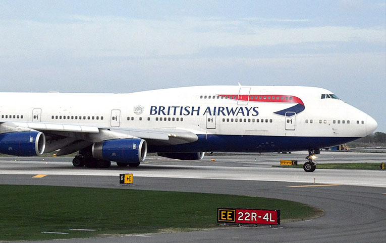 British Airways’in iki uçağı IST’ye indi