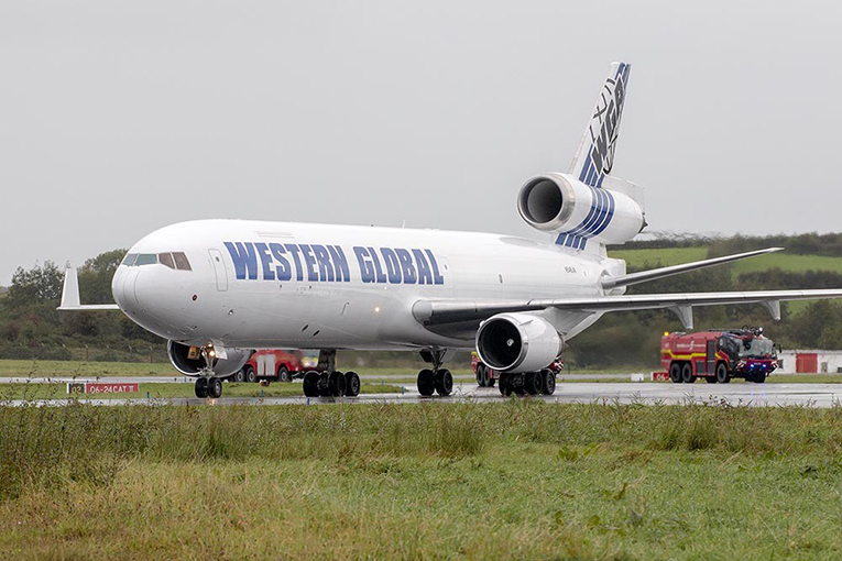 Western Global havayolunun MD-11 İrlanda’ya acil indi