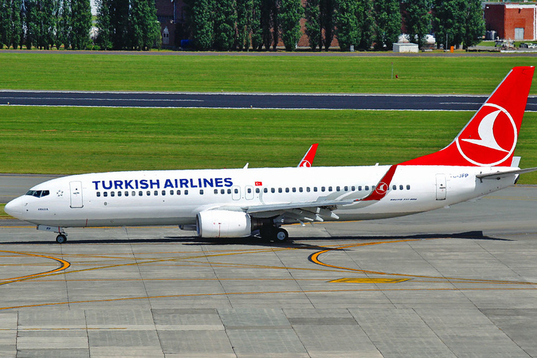 THY’de 1 adet B737NG çatlak nedeniyle hangara çekildi