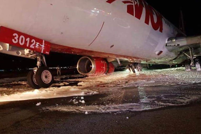 Venezuelalı Avior Havayolları Bogota’da kaza yaptı