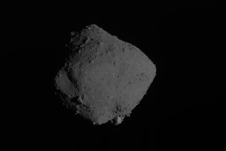 Hayabusa2 örneklerle dünyaya dönüyor