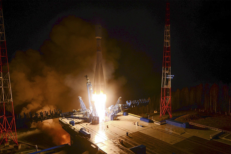Rusya, Soyuz-2.1v roketini başarıyla fırlattı