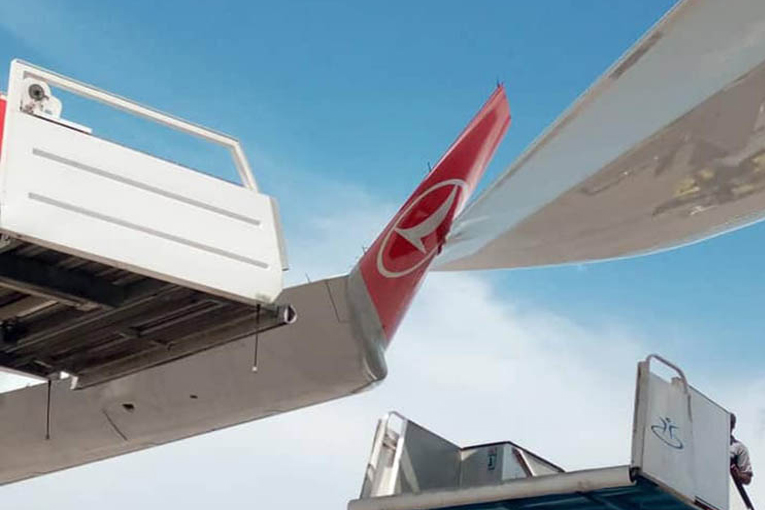 THY kargo uçağı takside Kinşasa’da Etiyopya uçağına çartı
