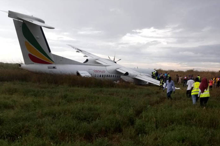 Etiyopya Havayolları’nın Dash-8 kalkışta pistten çıktı