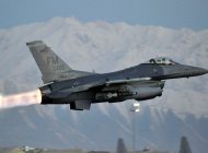 ABD Hava Kuvvetlerine at F-16 düştü
