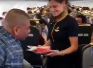 Kaptandan gaziye duygulandıran doğum günü anonsu