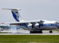 IL-76 Zhukovsky Havalimanı’na acil indi