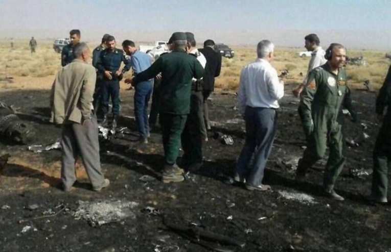 İran’da savaş uçağı düştü, pilotlar haylatını kaybetti