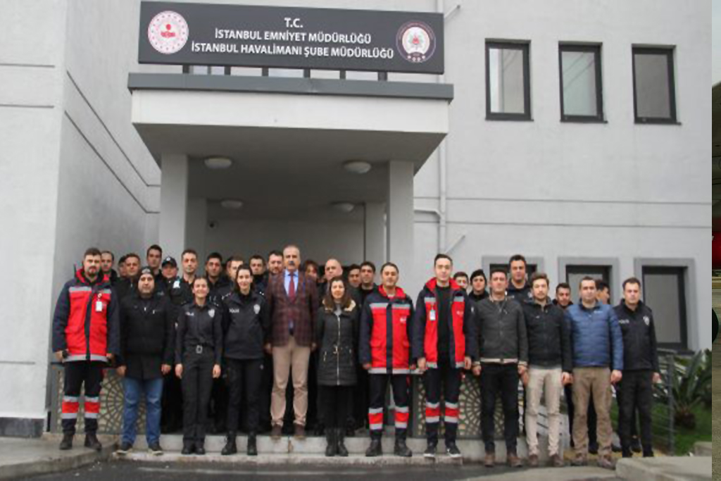 IST’de sigarayı bırakan polislere Cumhuriyet altını