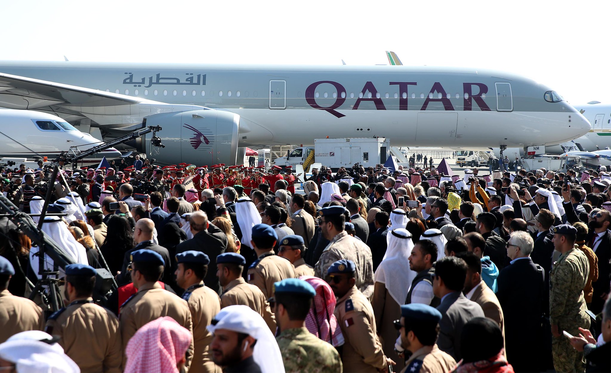 Qatar Airways, sekiz dış hat noktaya uçacağını açıkladı