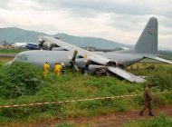 G.Afrika Hava Kuvvetleri’nin C-130’u inişte kaza yaptı