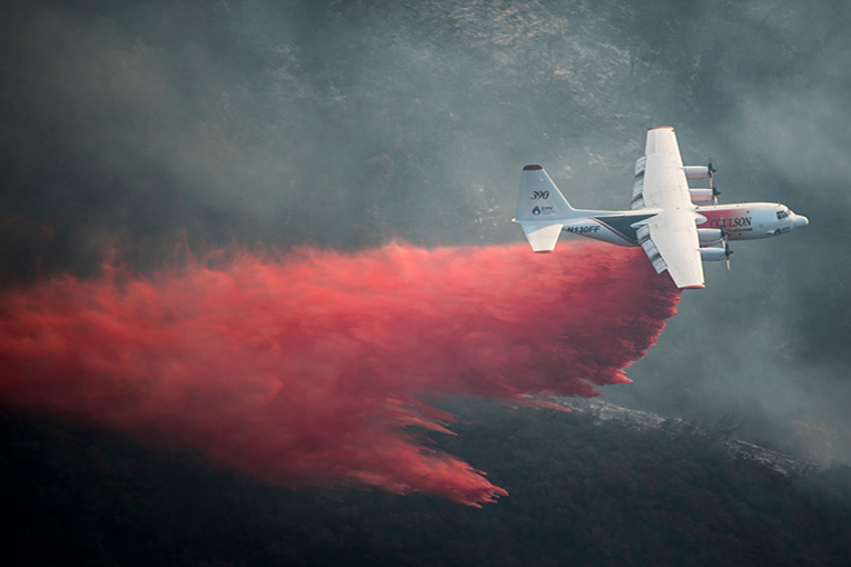 Avustralya’da yangın uçağı C-130 düştü