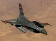 Sina’da Mısır Hava Kuvvetleri’nin F-16’sı düştü