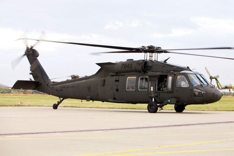 Slovakya ordusuna 3 adet Sikorsky UH-60M Black Hawk