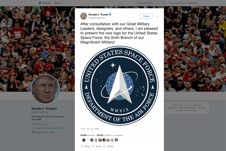 Trump, ABD Uzay Kuvvetleri’nin yeni logosunu tanıttı