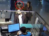 Esenboğa Havalimanı’nda kadın kılığında yakalandı