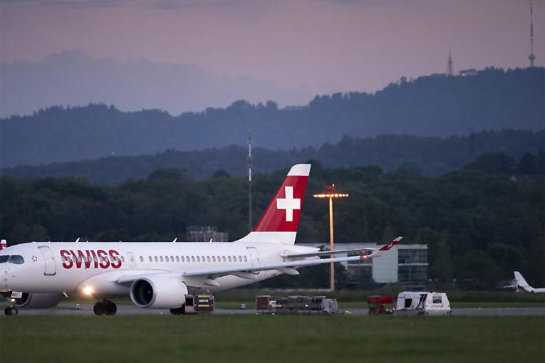 Swiss uçağı Zürih havalimanında koronavirüs alarmına neden oldu