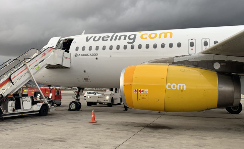 Vueling Airlines uçağı yanık kokusu nedeniyle acil indi