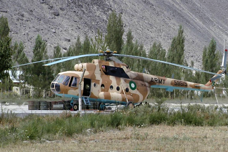 Afganistan’da Mi-17 inişte kaza yaptı