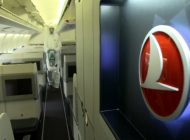 THY uçakları bilimsel yöntemlerle dezenfekte ediyor