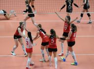 THY Voleybol Takımı yarı finalde