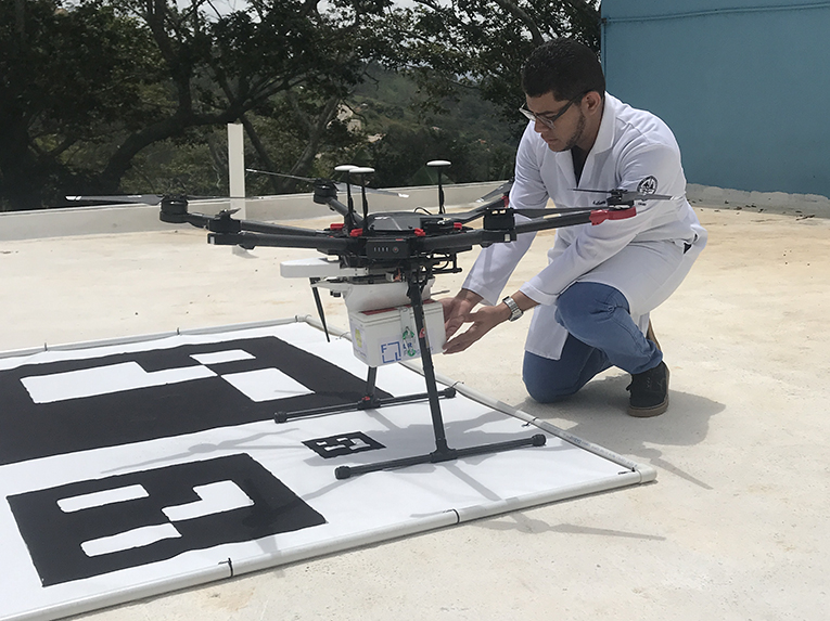 Tıbbi malzeme teslimatının en hızlı yolu: Dronlar