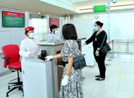 Emirates havaalanında ve uçakta güvenlik tedbirlerini arttırıyor