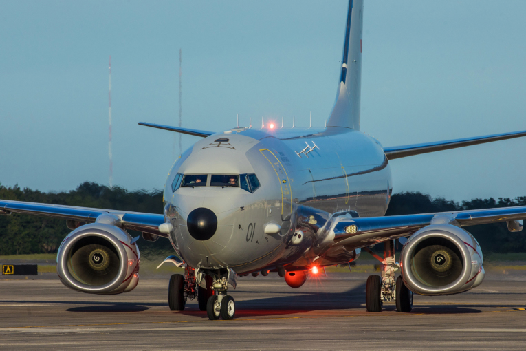 ABD Donanması Boeing ile 1.5 milyar dolarlık anlaşma imzaladı