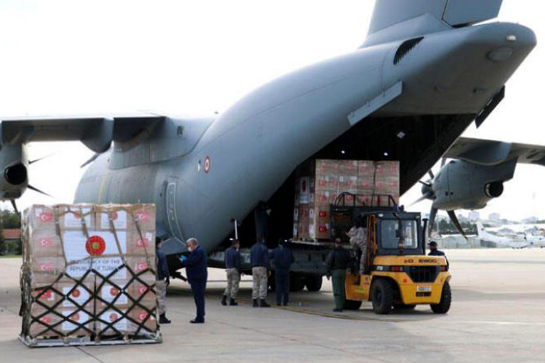 Türkiye, A400M ile balkan ülkelerine tıbbı yardım gönderdi