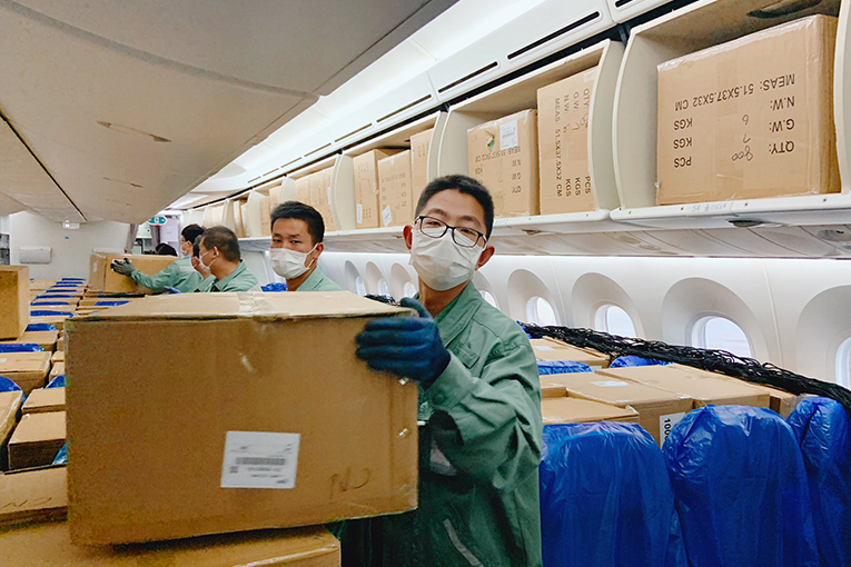 Xiamen Havayolları BAD’ye yolcu uçaklarıyla kargo taşıyor