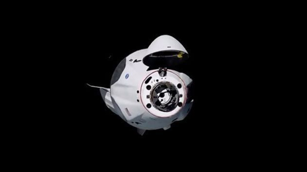 Crew Dragon, Uluslararası Uzay İstasyonu’yla kenetlendi