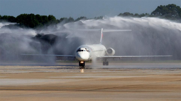 Delta MD-88’ine su takı ile vade etti