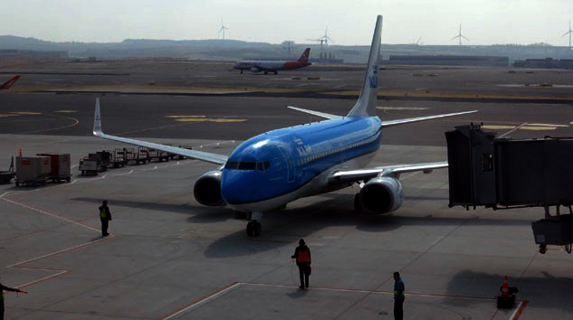 KLM İstanbul uçuşlarına başladı