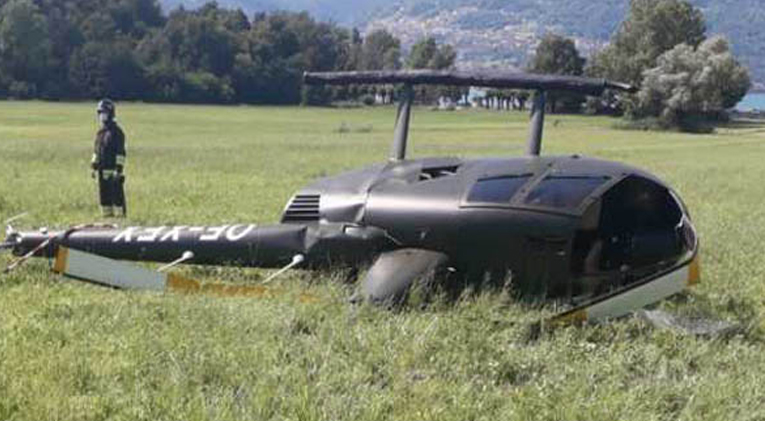 Robinson R44 inişte kaza yaptı