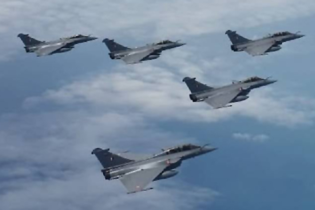 Hindisitan, 36 Rafale’nin 5’ini teslim aldı